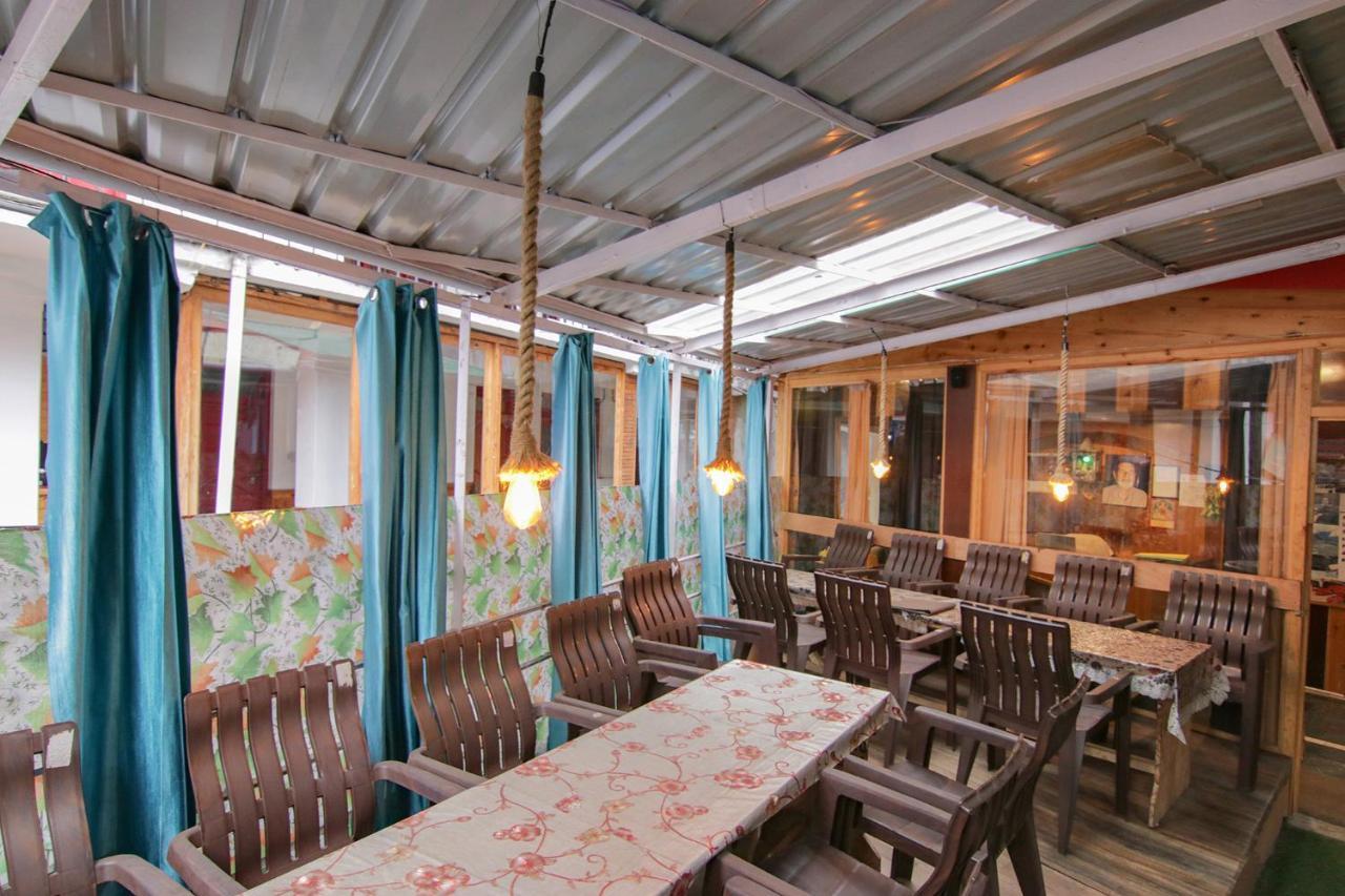 Fabhotel Pushpak Манали Экстерьер фото